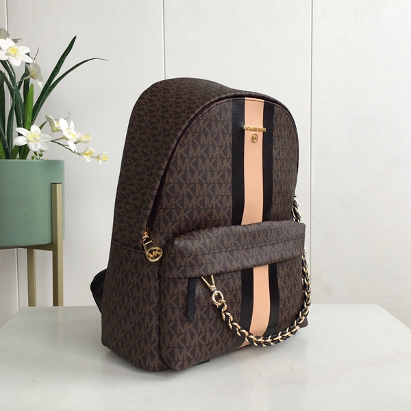 マイケルコースバッグ背面デザイン